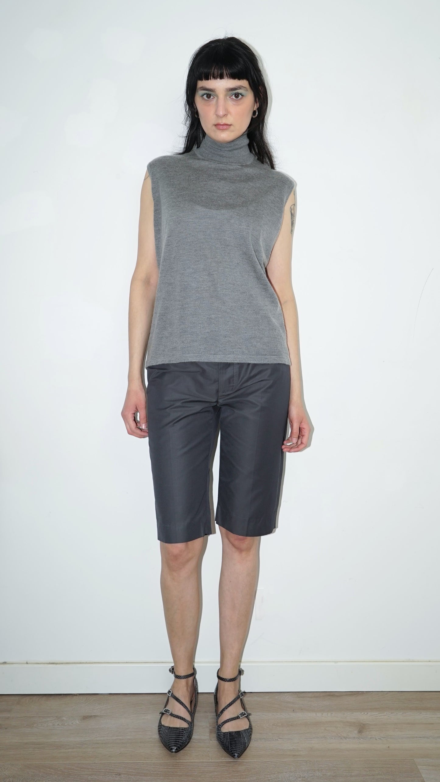 CASHMERE TURTLENECK