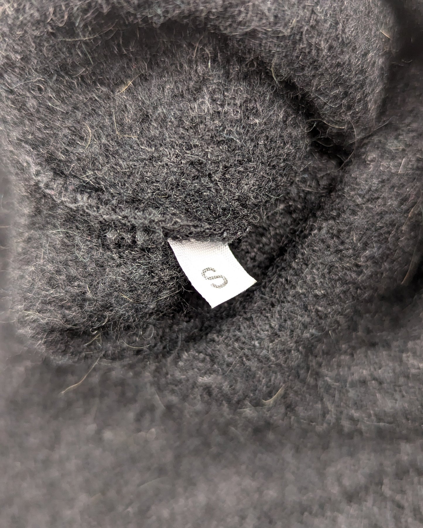 ANATOMIC KNIT