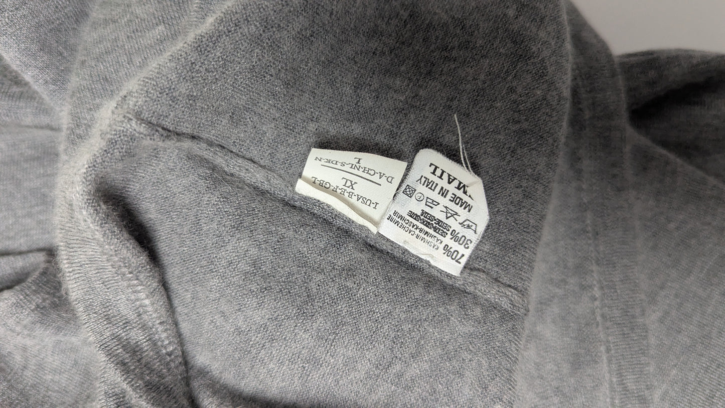 CASHMERE TURTLENECK