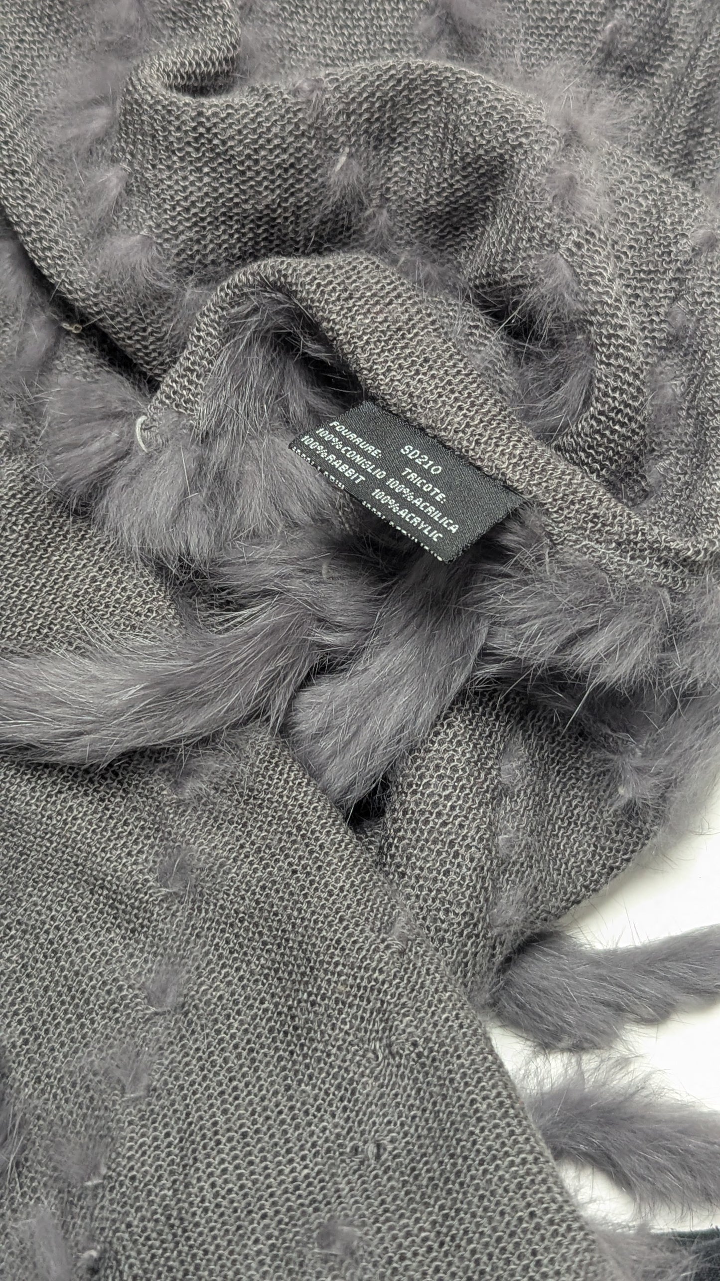 RABBIT SCARF