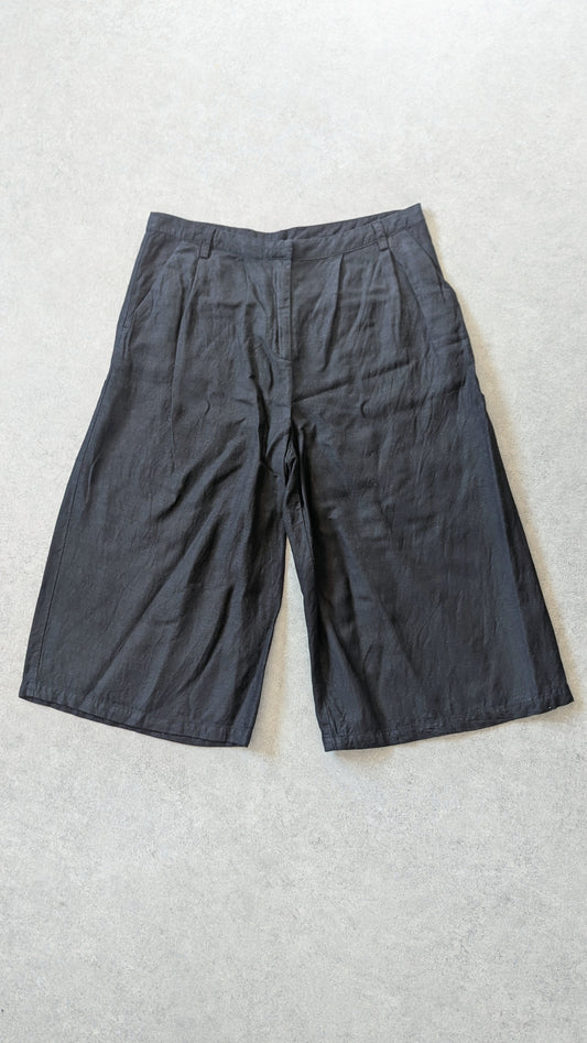 LINEN SHORT