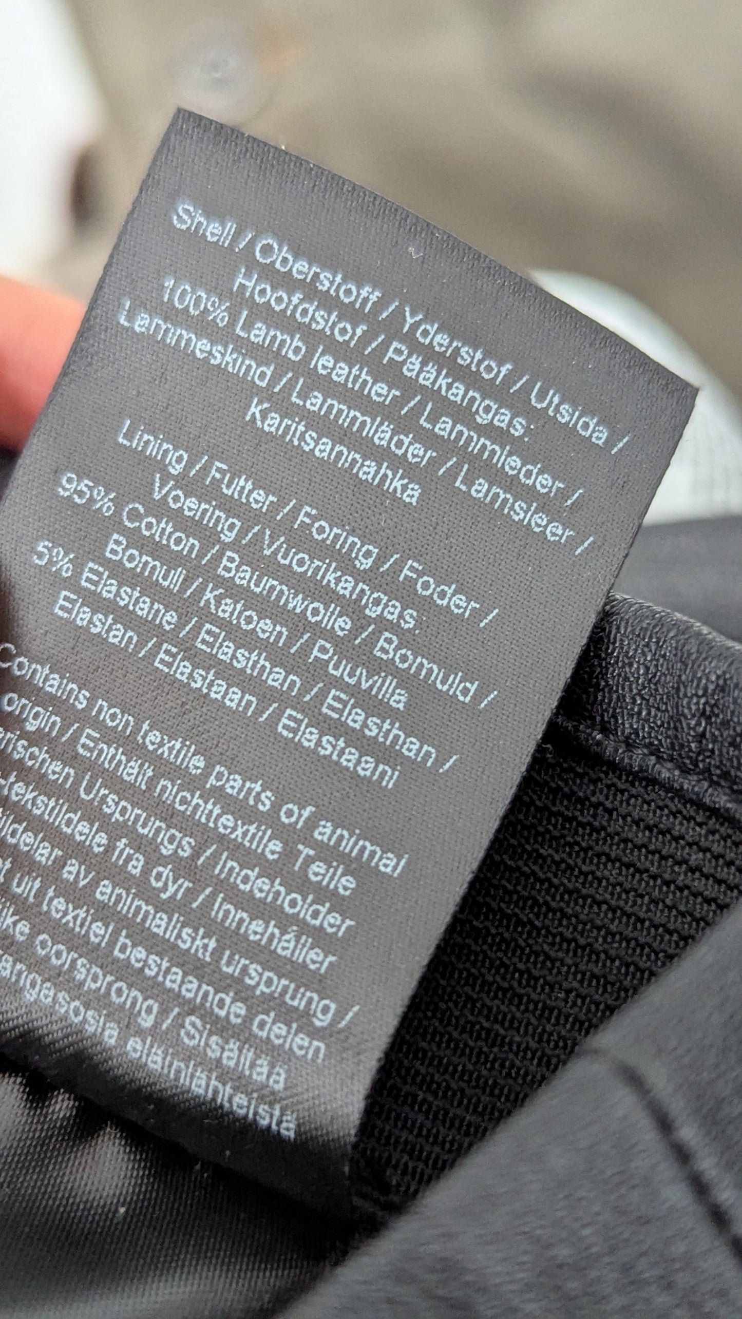 LEATHER LEGGINGS