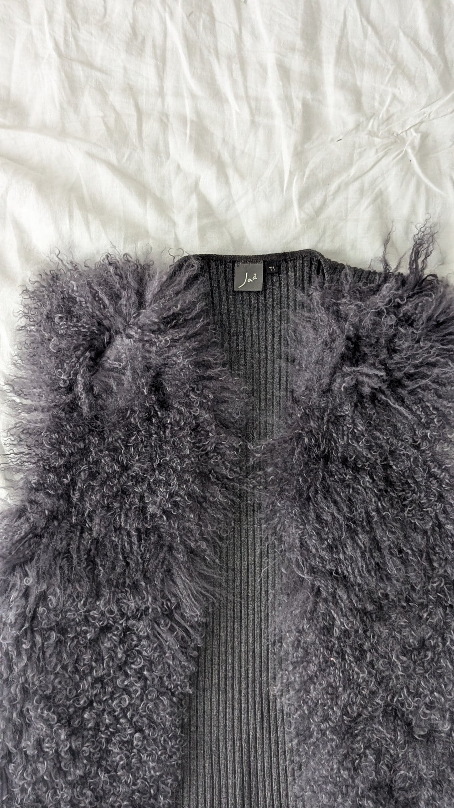 FUR VEST