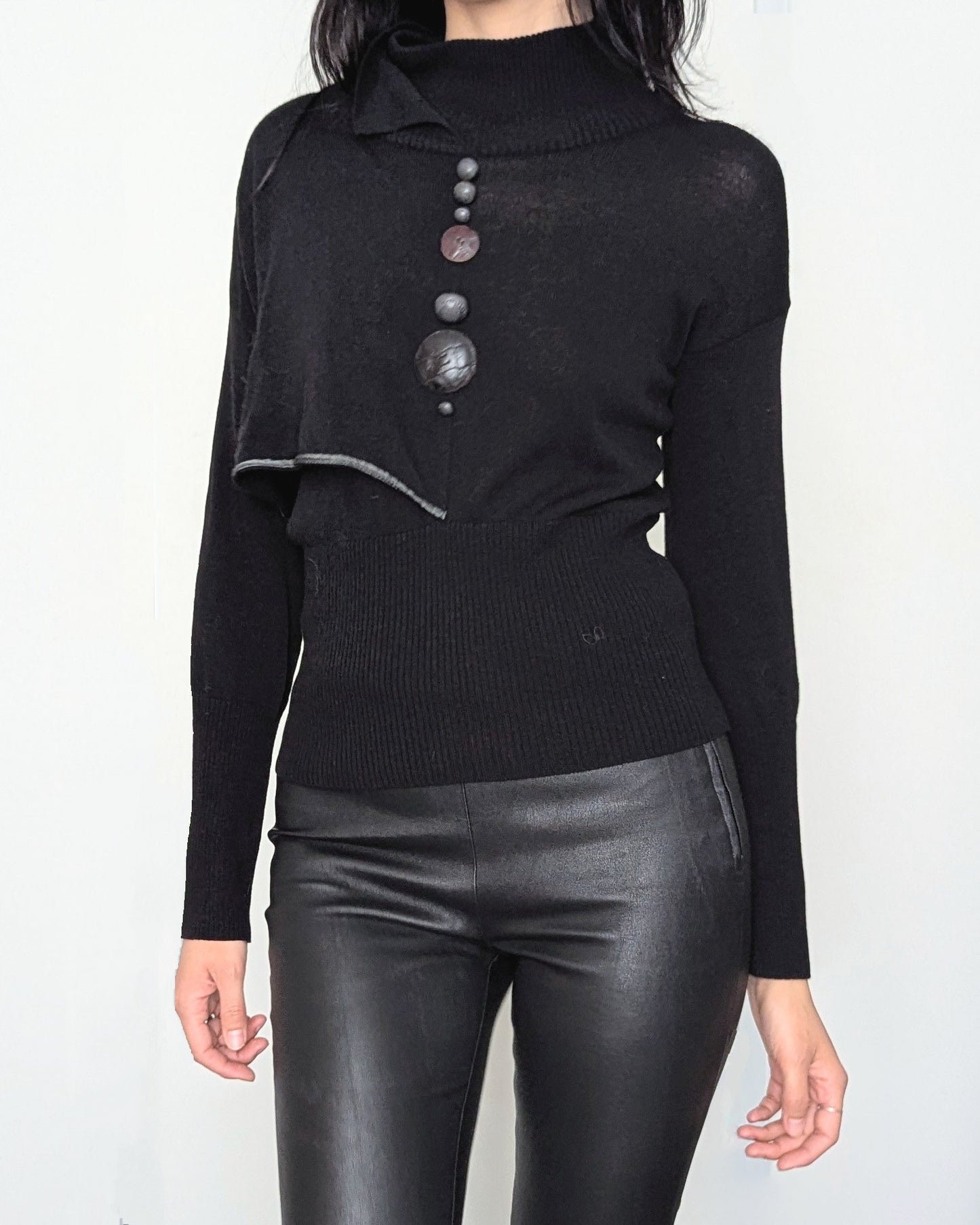 LEATHER LEGGINGS