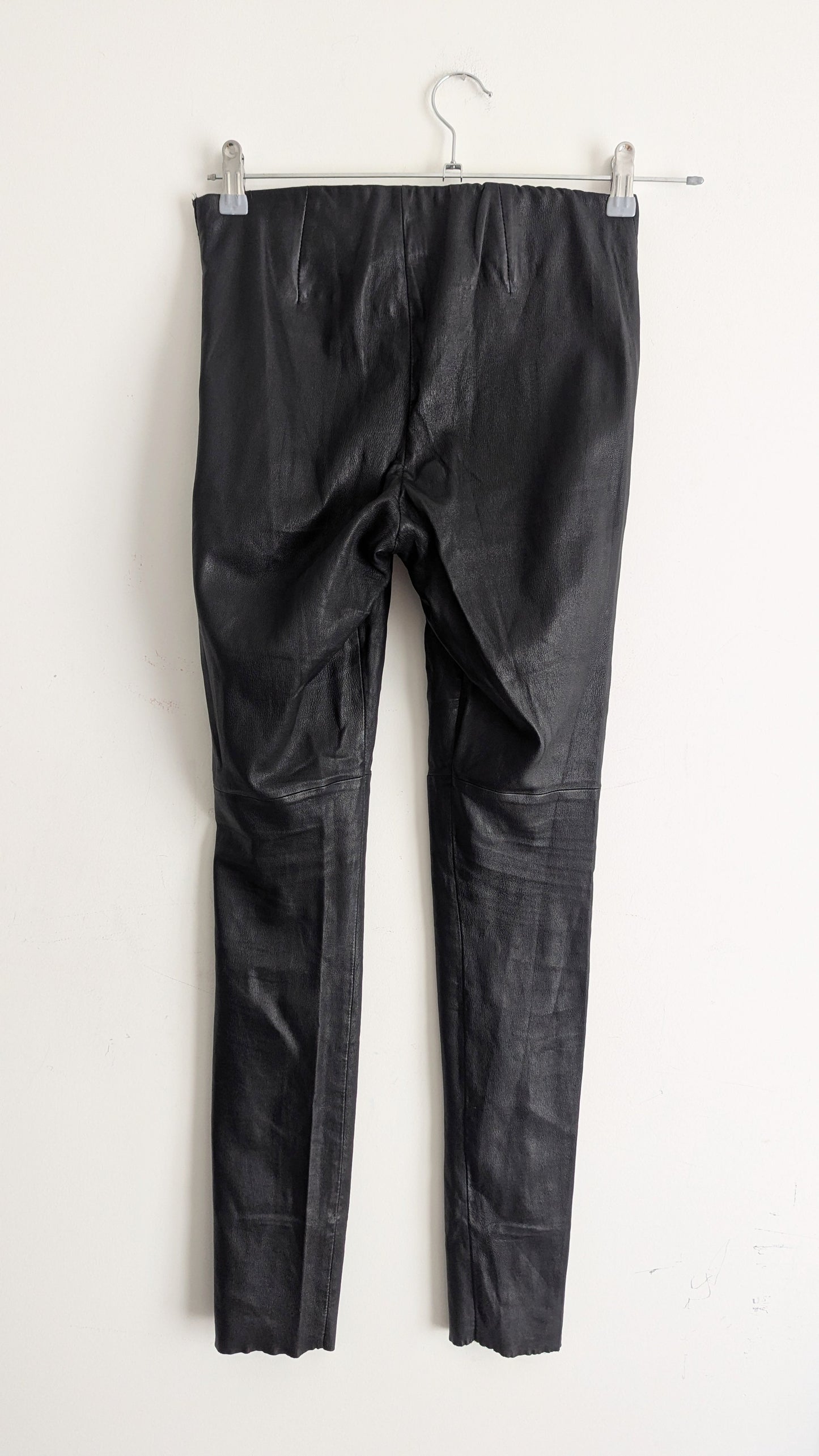 LEATHER LEGGINGS
