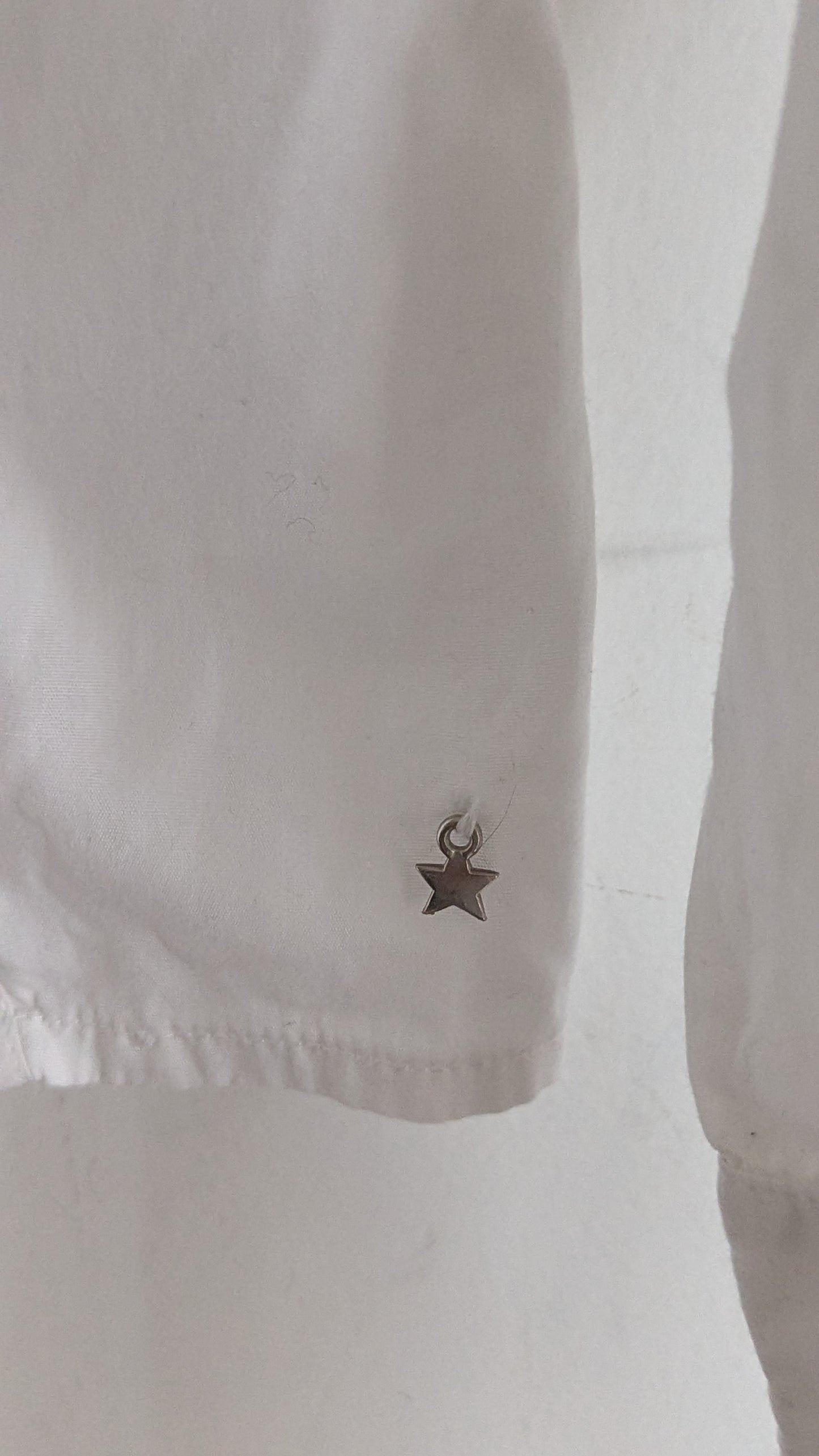 WHITE SHIRT