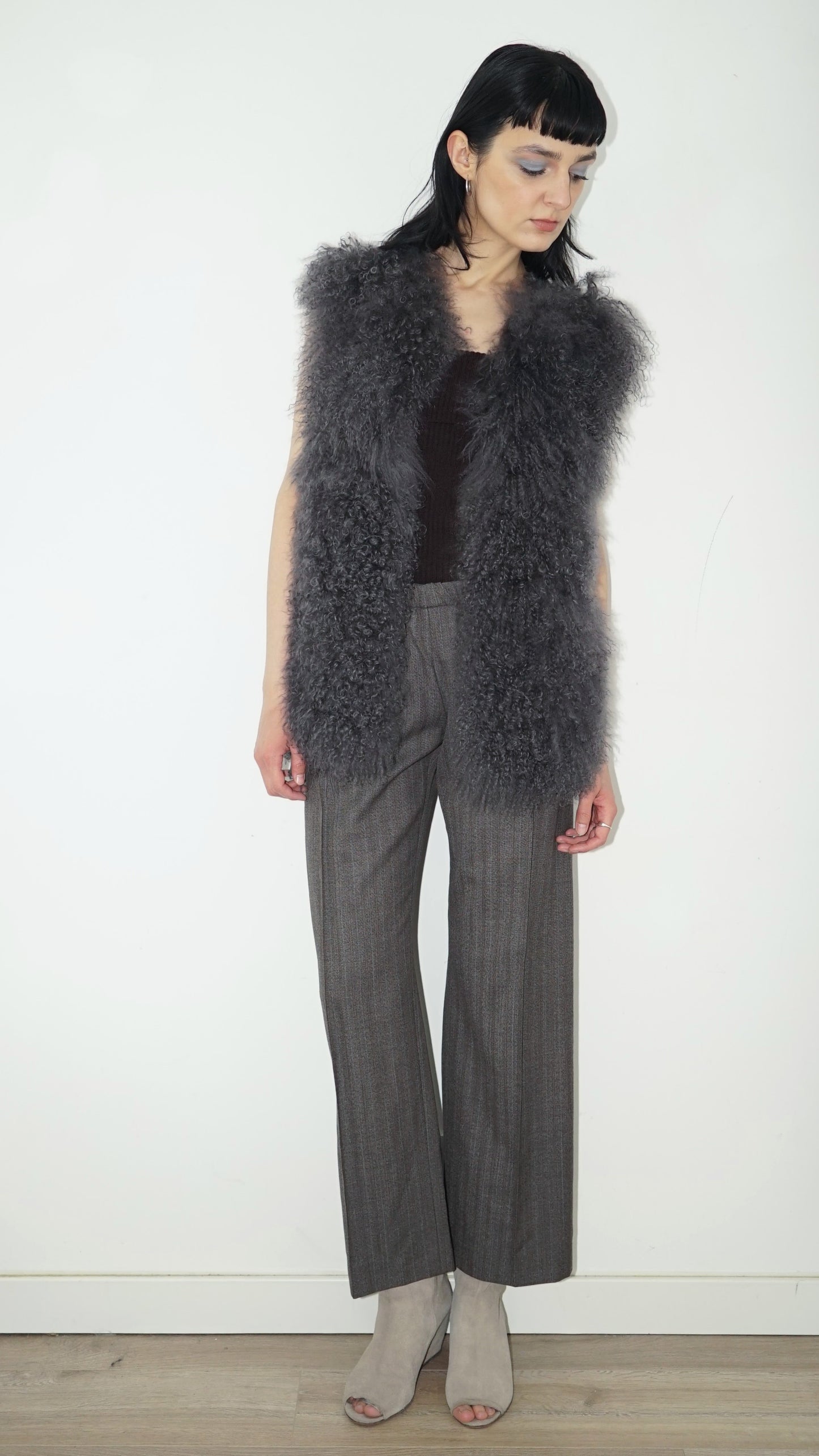 FUR VEST