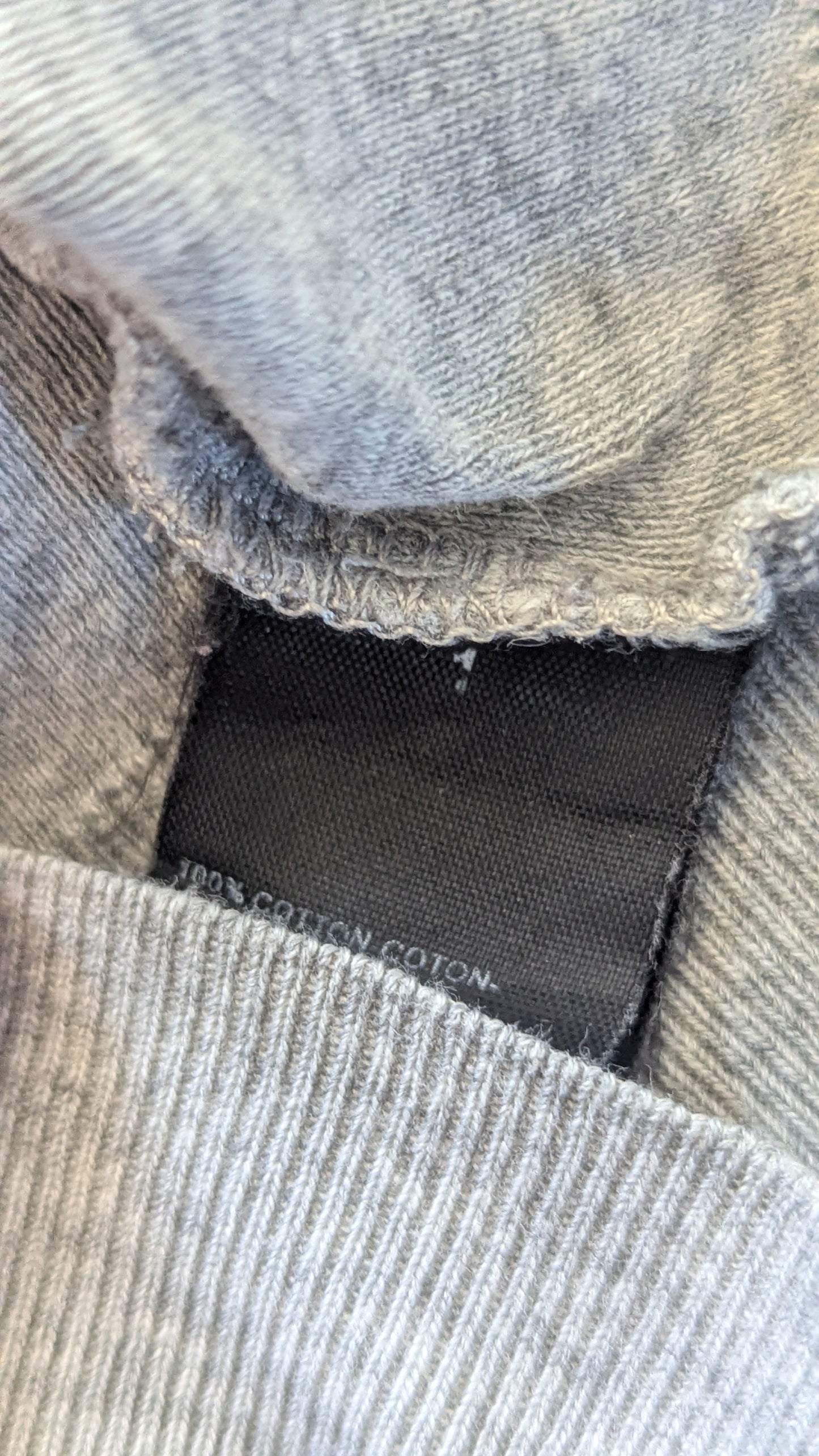 GREY CARDIGAN