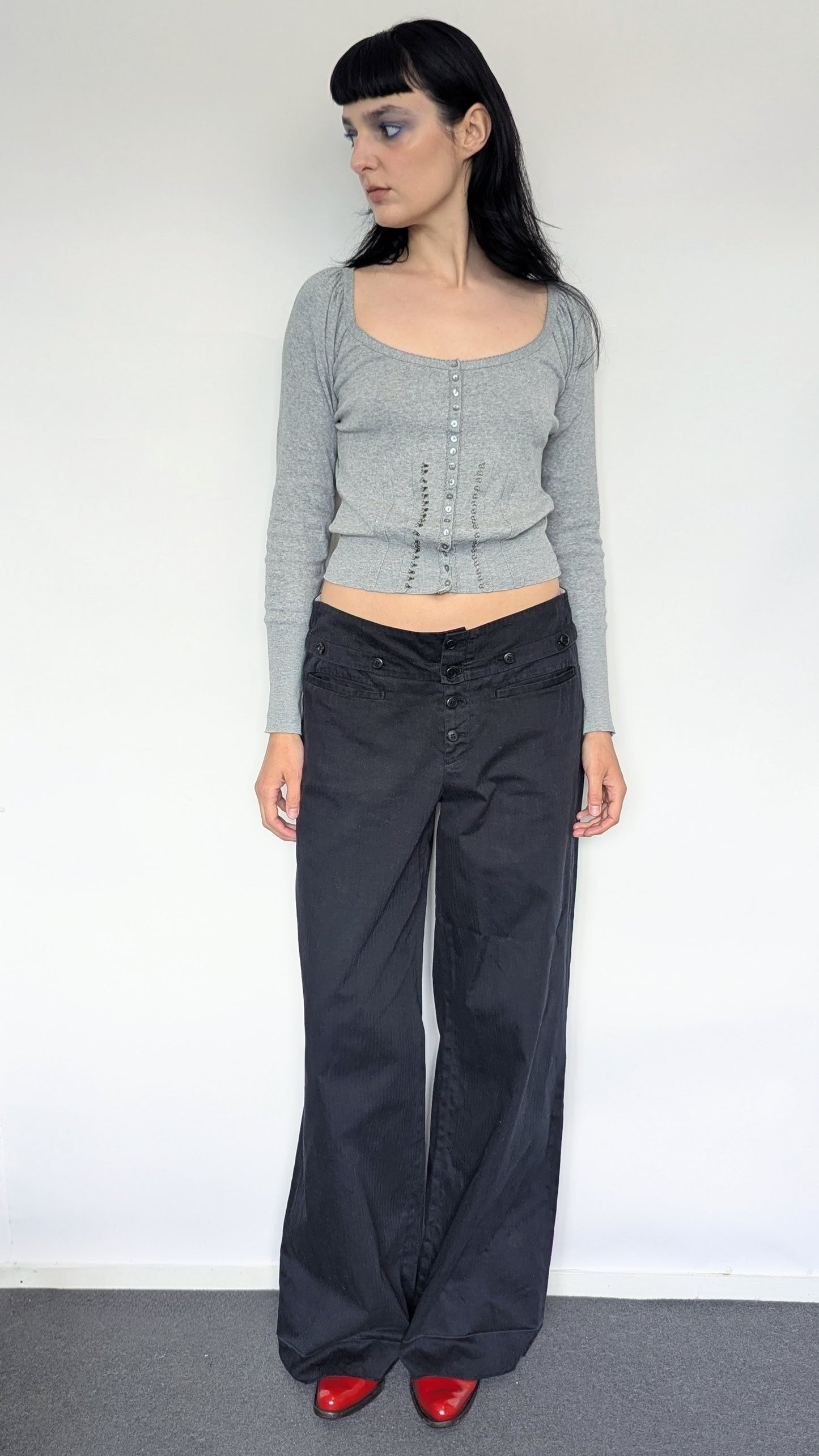 GREY CARDIGAN