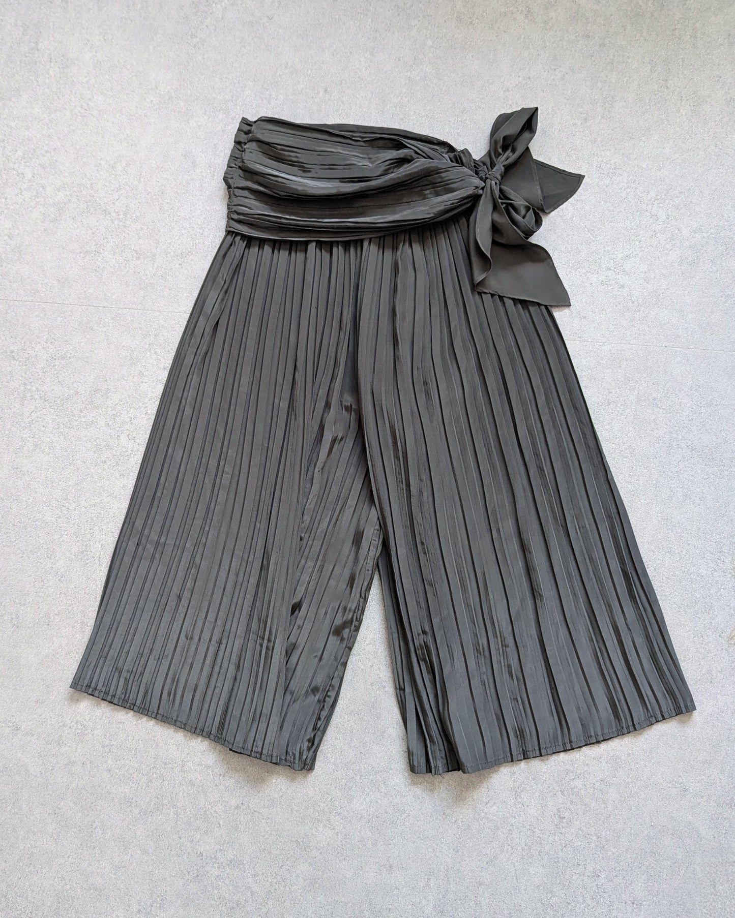 PLEATED HAKAMA