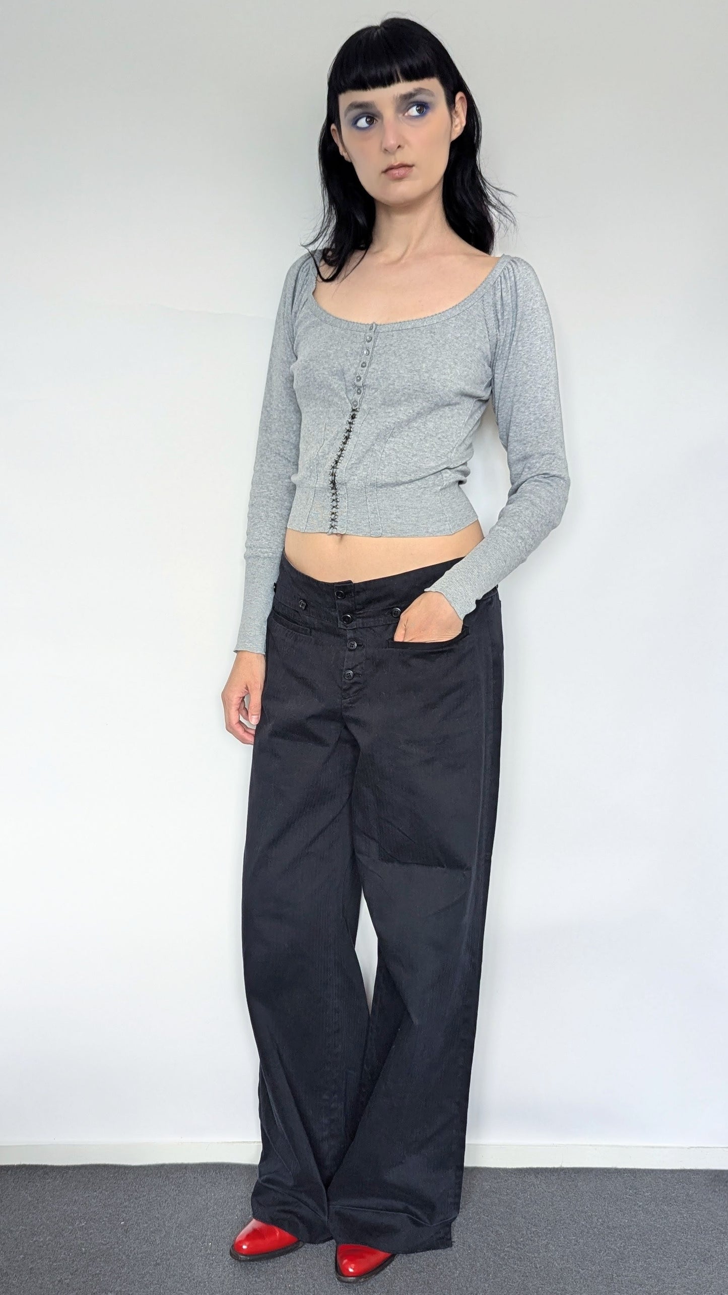 GREY CARDIGAN