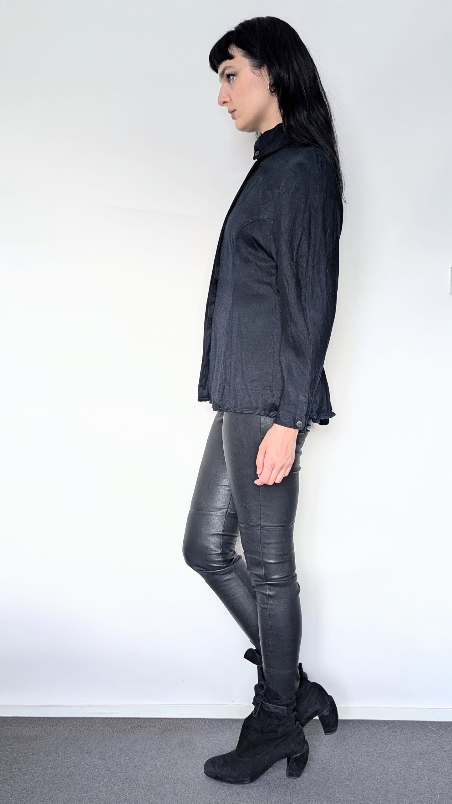 BLACK CARDIGAN