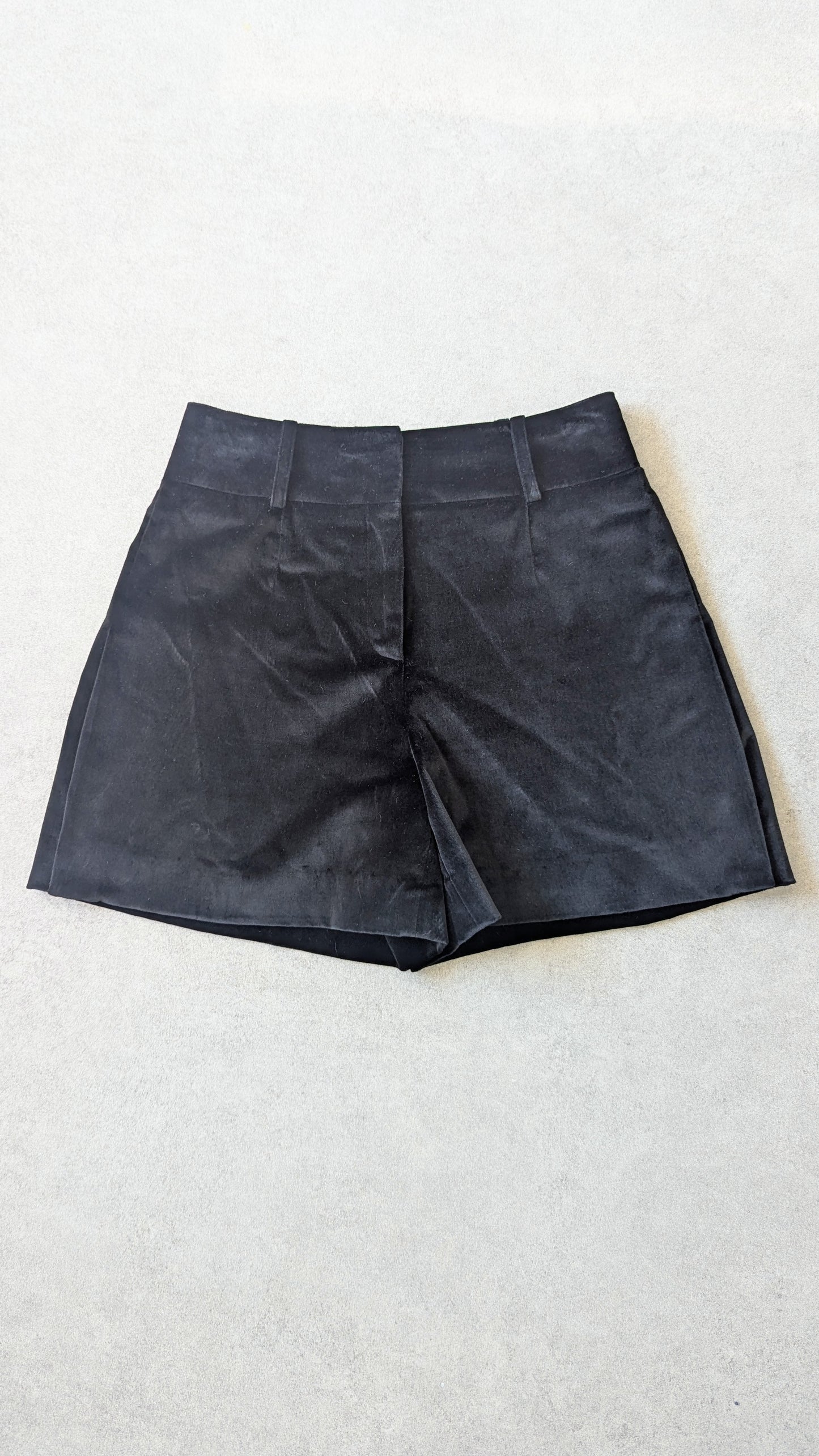 CÉLINE SHORT