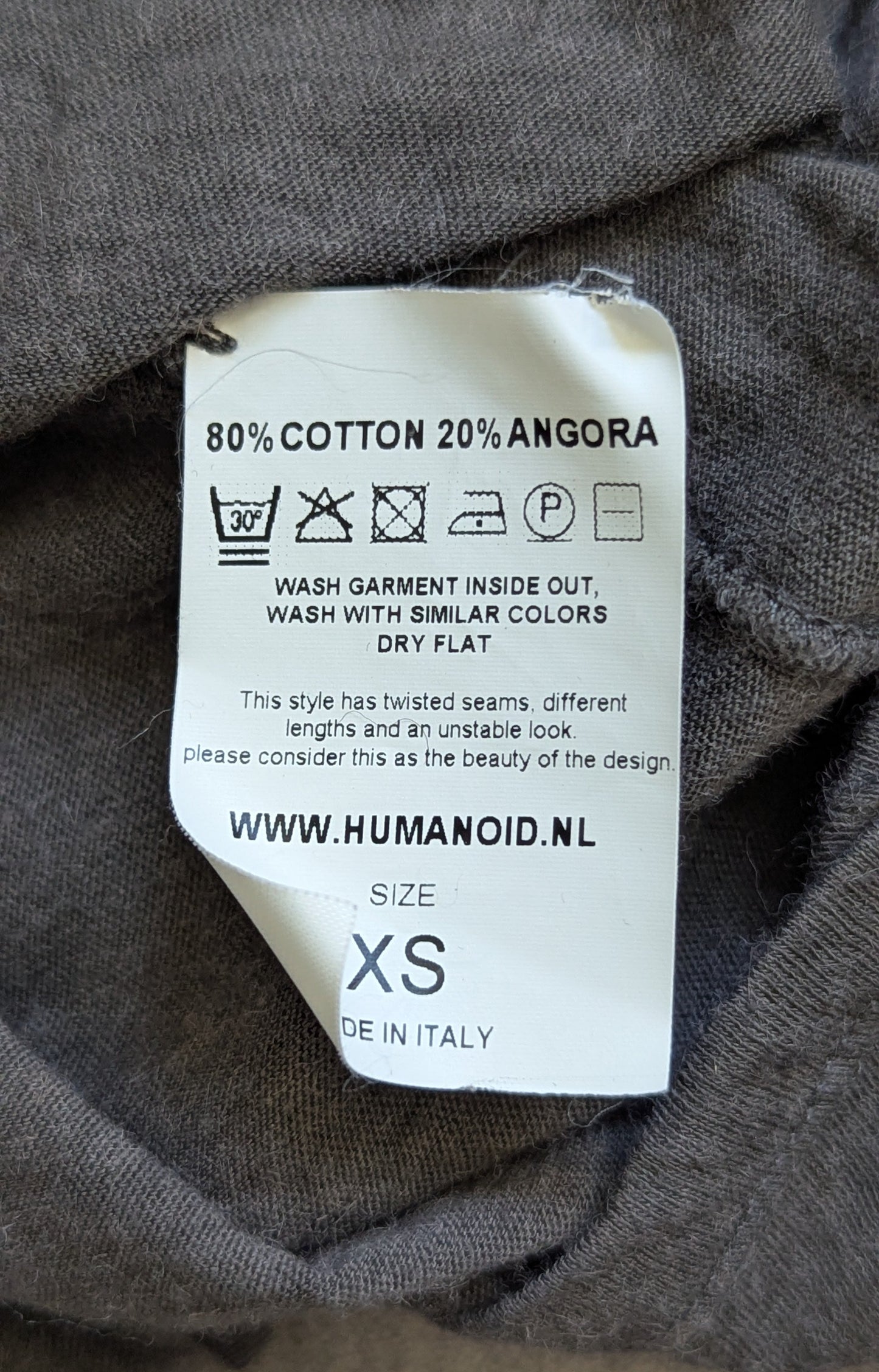 HUMANOID TOP