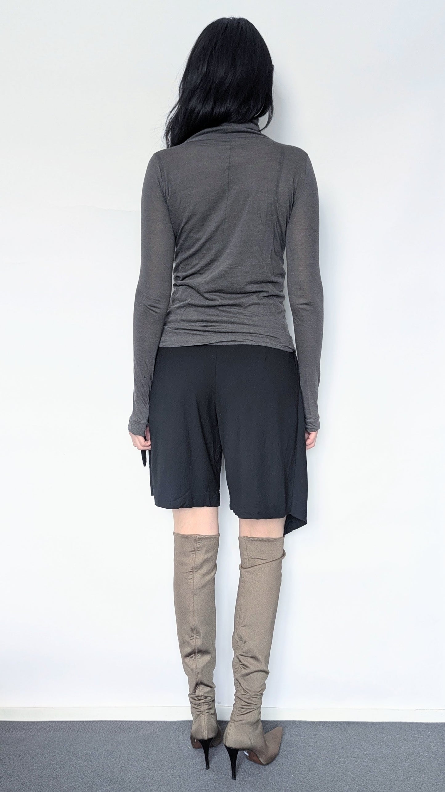 HUMANOID TOP