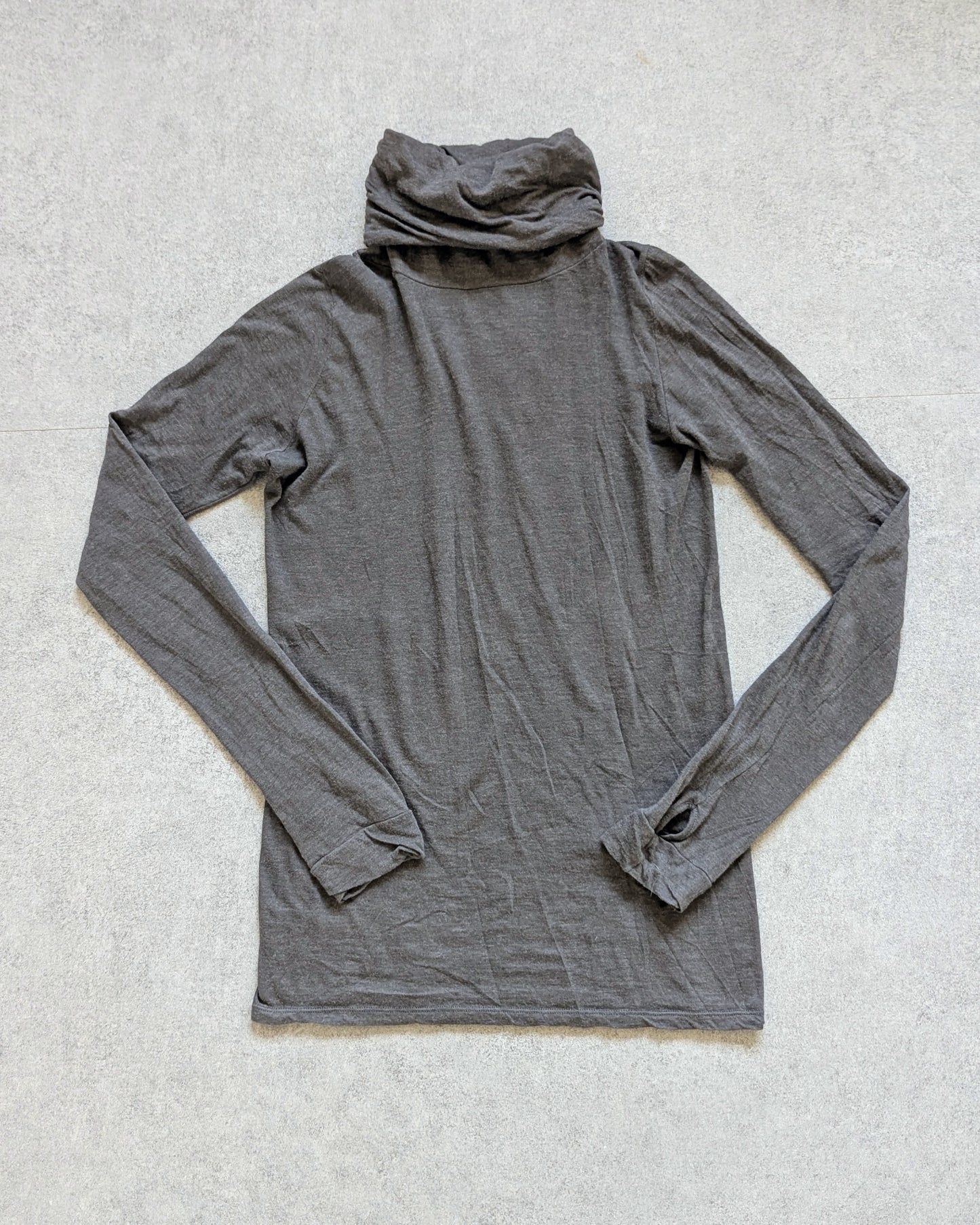 HUMANOID TOP