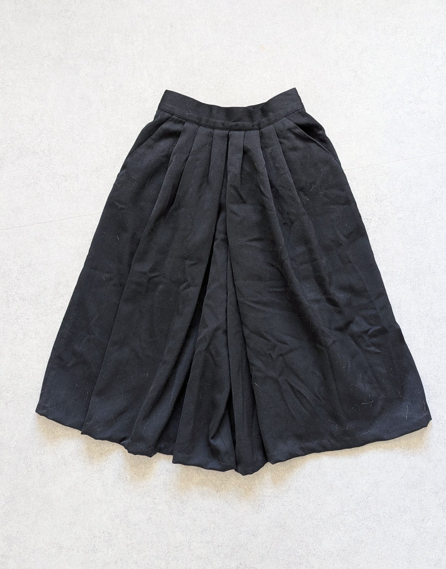 WOOL SKIRT